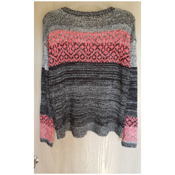 Woman's Aeropstales Oversized Sweater Size XL - Picture 4 of 5